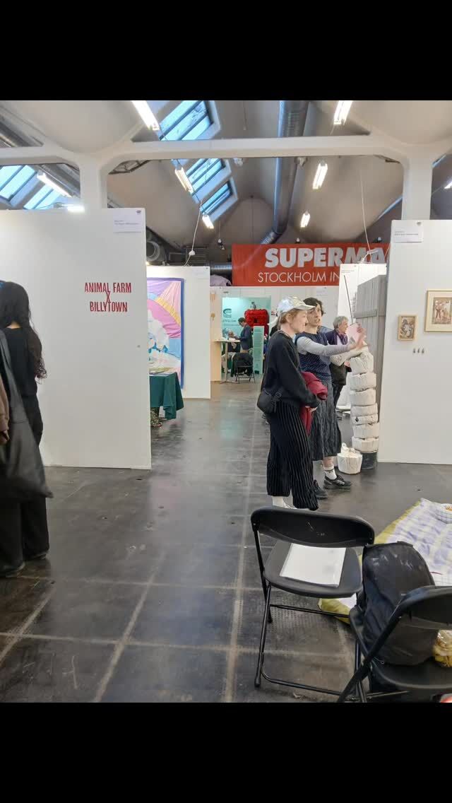 Supermarket sista dagen idag kom förbi öppet till kl 18